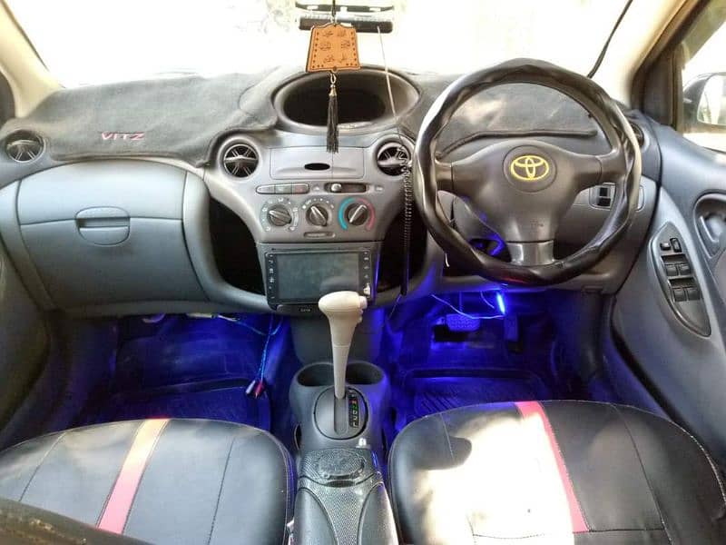 Toyota Vitz 2003 2