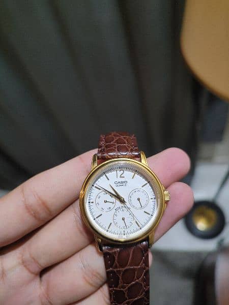 Casio Vintage Chronograph Watch 1