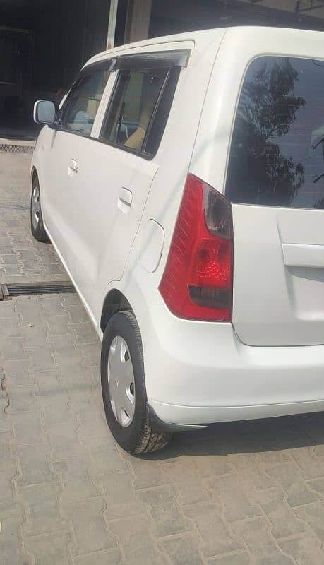 Suzuki Wagon R vxl 2018 1