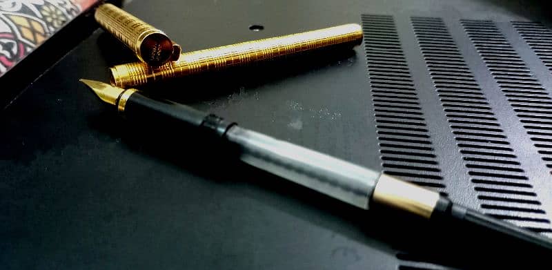 Iridium point germany 18kt Gold plated fountain Pen 1