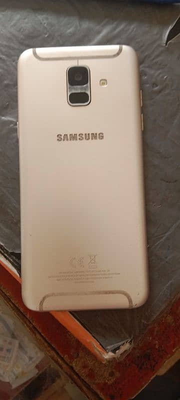 A6 Samsung 4/64 1