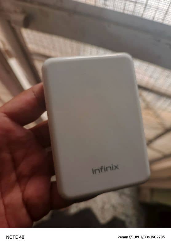 Infinix Wirless charger For sale 1