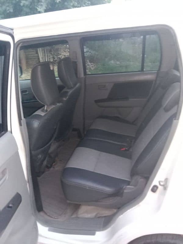 Suzuki Wagon R 2012 10