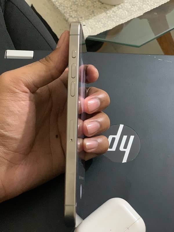 iPhone 15 Pro Max 512 Gb Natural Titanium PTA Approved 0