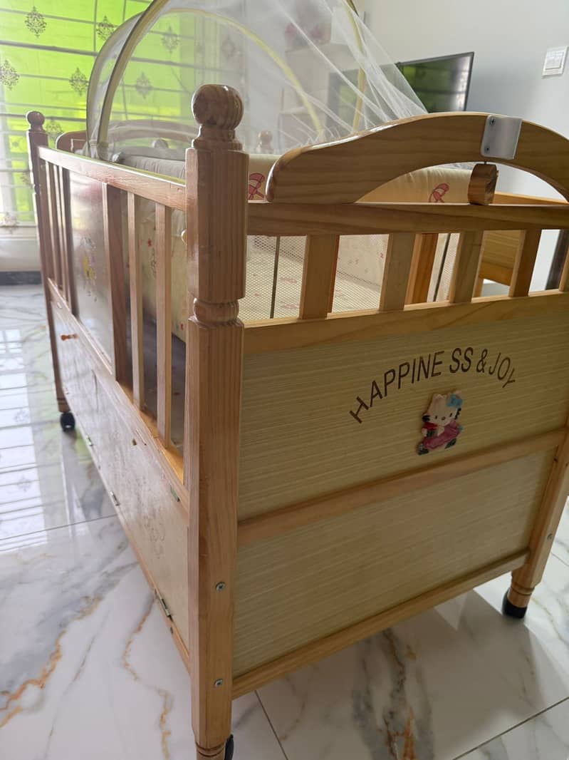 Kids Cot / Baby Cot / Kids Bed / Kids Furniture For sale 4