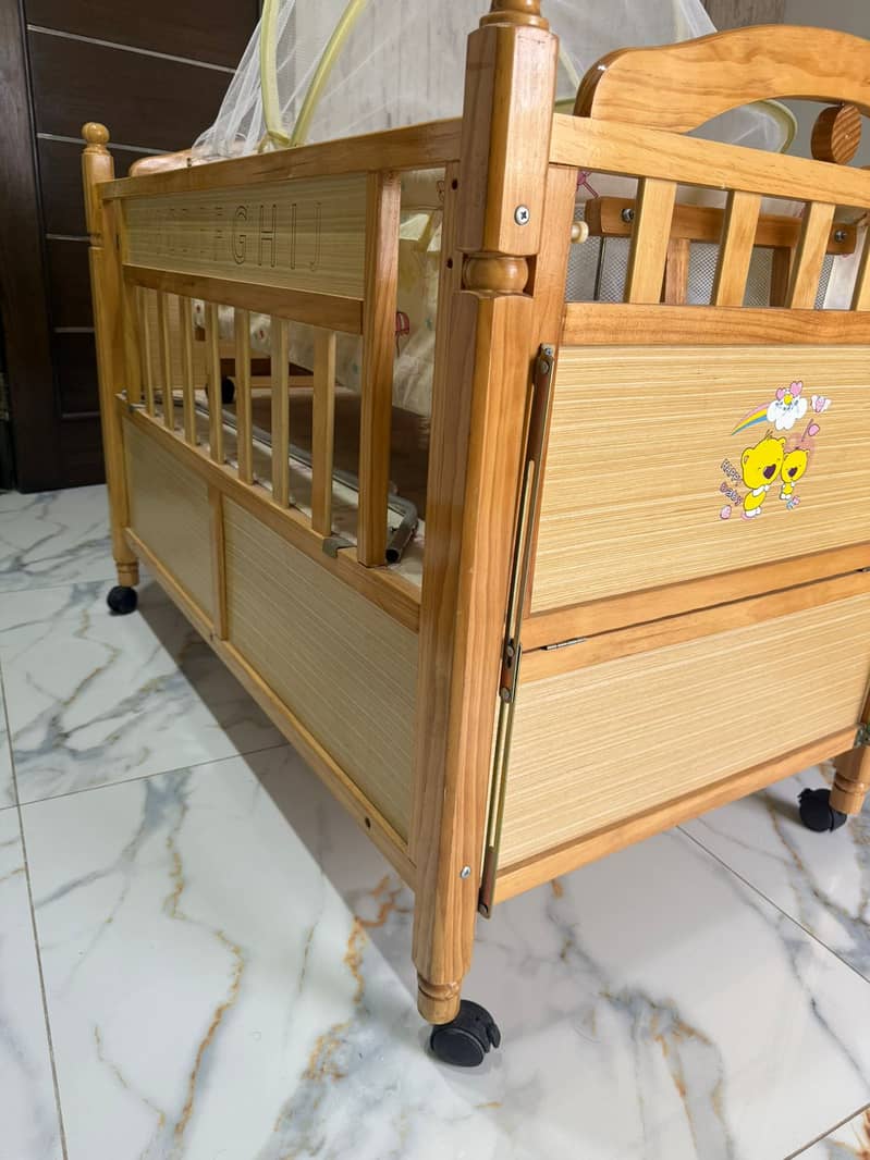 Kids Cot / Baby Cot / Kids Bed / Kids Furniture For sale 5