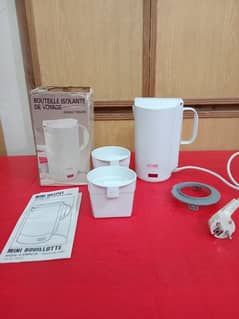 Philips Travel Electric Kettle with in built 2 Cups