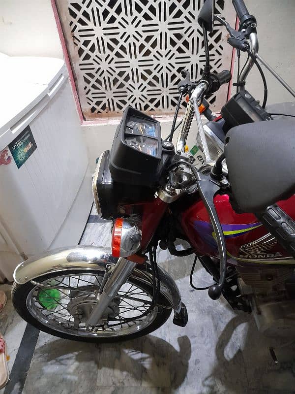 honda 125 2017 model isb number 4