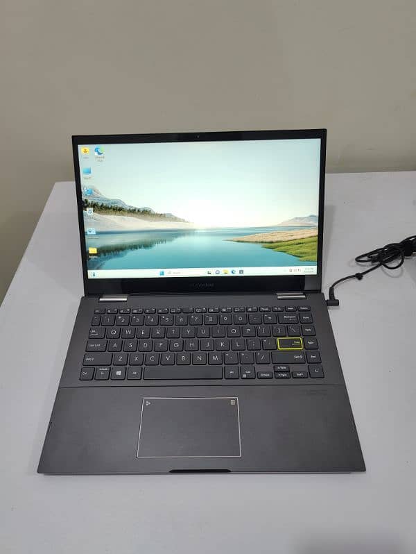 Asus Vivobook TP470EA (x360)-i5-11 gen 0