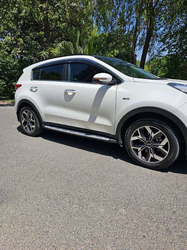 KIA Sportage 2022 9