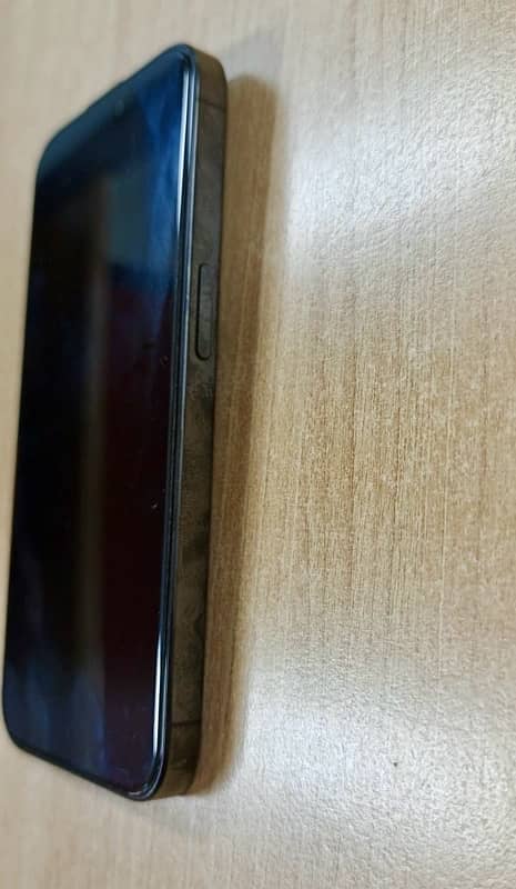 iPhone 15 Pro 128G Mercantile Black Titanium 1