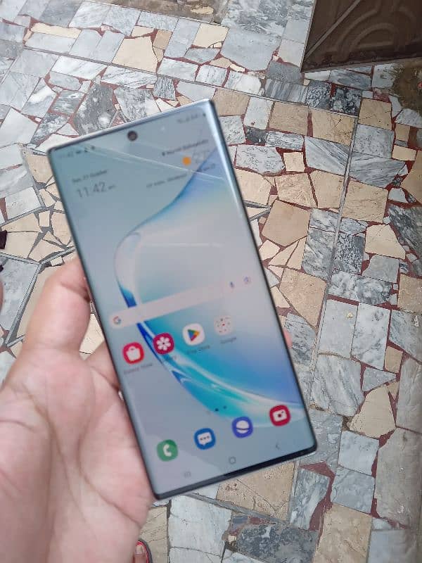 Samsung note 10 plus 16