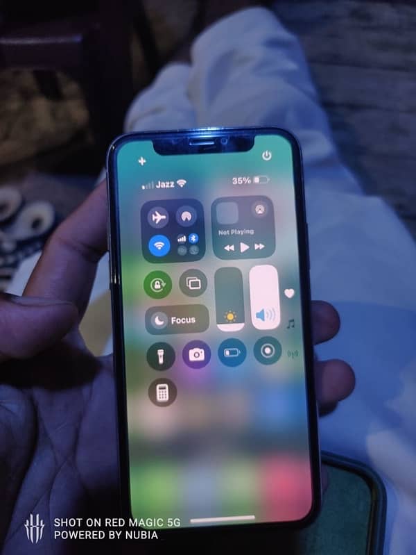 iphone 11pro…. . xs max 0