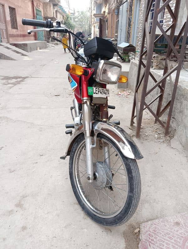 Honda CD70 2019 Lahore Number Total Genuine 4