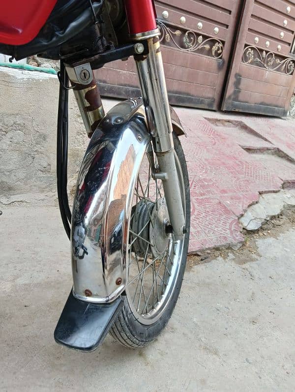 Honda CD70 2019 Lahore Number Total Genuine 6