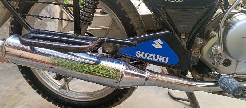 SUZUKI GS 150 SPECIAL EDITION ALLOY RIM DISCK BREAK WITH 23-12-2021 4