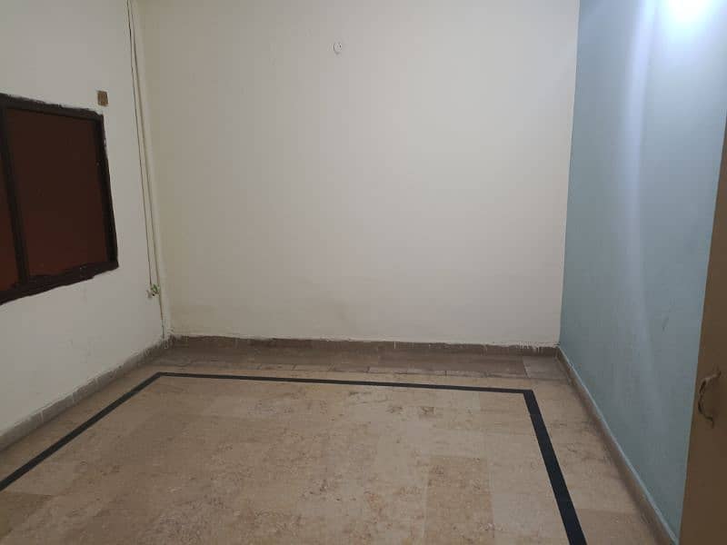 Portion for rent on first floor in 8 Marla House 10