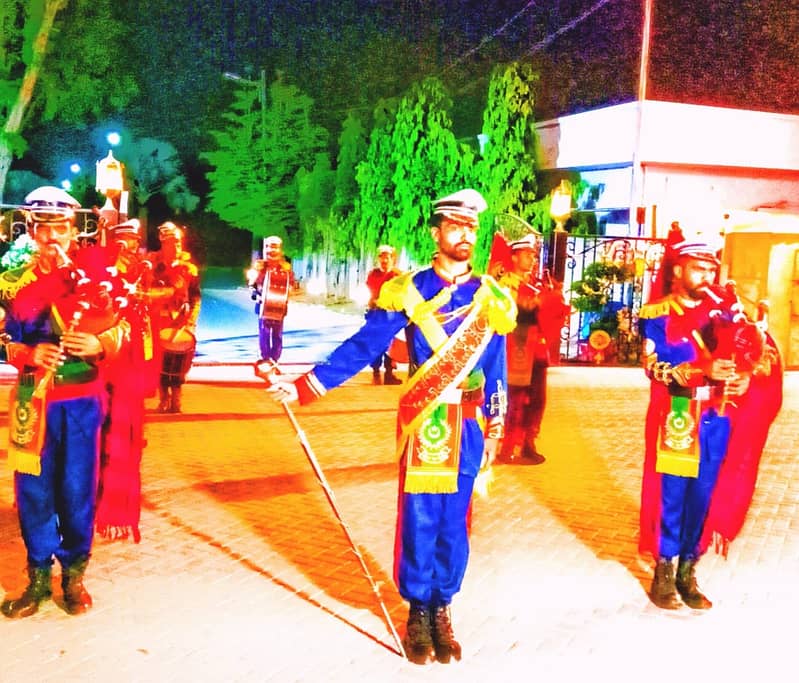 Fauji Band Baja/Dhol for mendi & barat event/Pipe band baja services 3