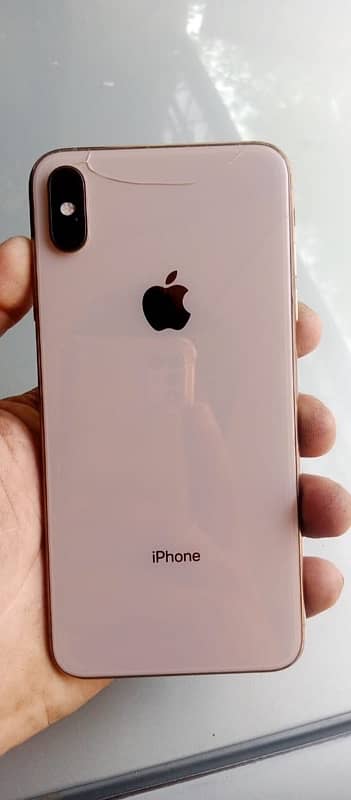 IPhone  xmaxs 1