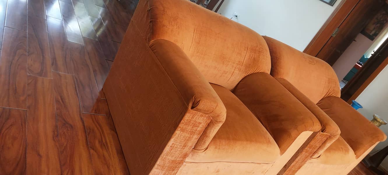 Golden Brown Velvet Sofa Set/ 5 Seater Sofa / Molty Foam sofa seat/ so 3