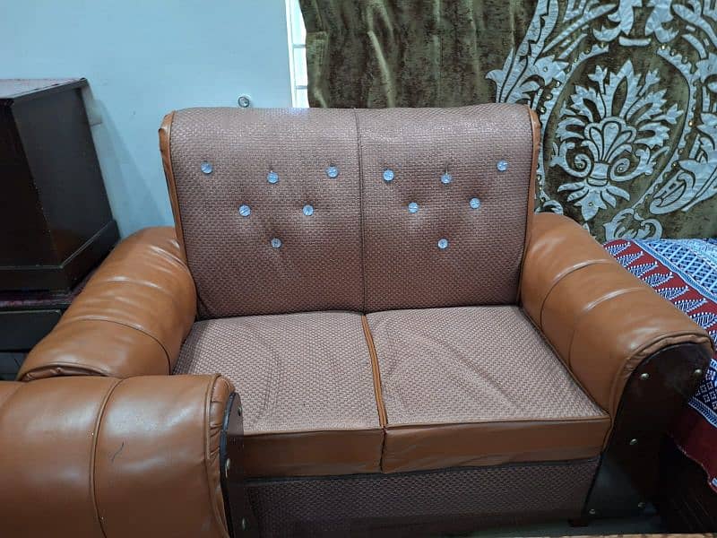 6 seater Sofa set in reasonable price( urgent sale ) 0