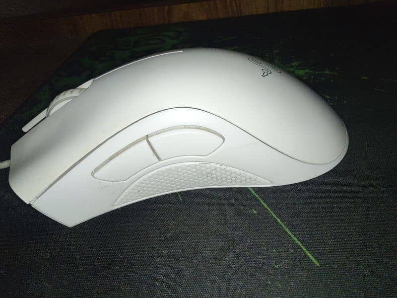 Razer Deathadder Essential 2