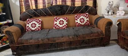 Sofa set 3 seater+ two single siter free