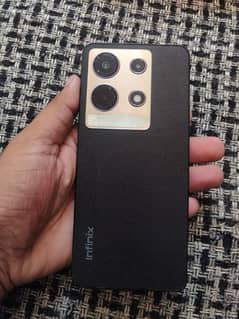 infinix note 30 with box and charger. 0