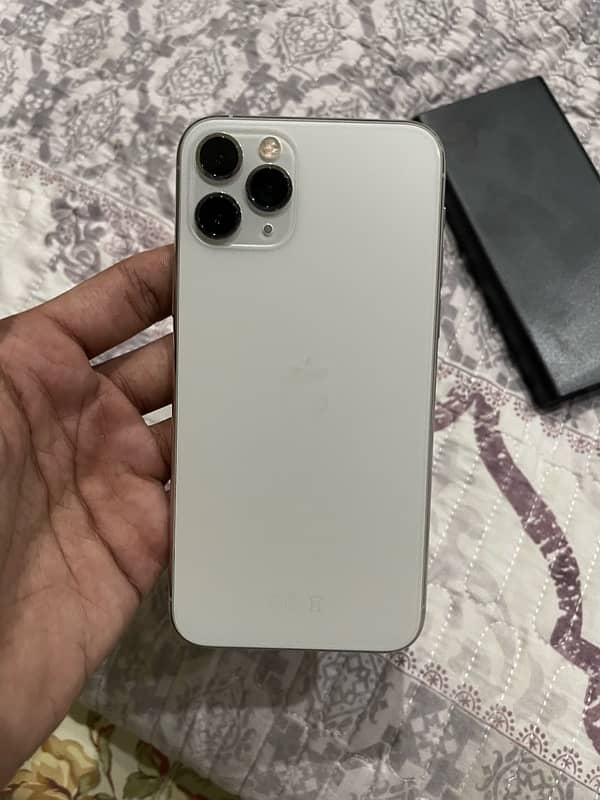 iphone 11 pro 0