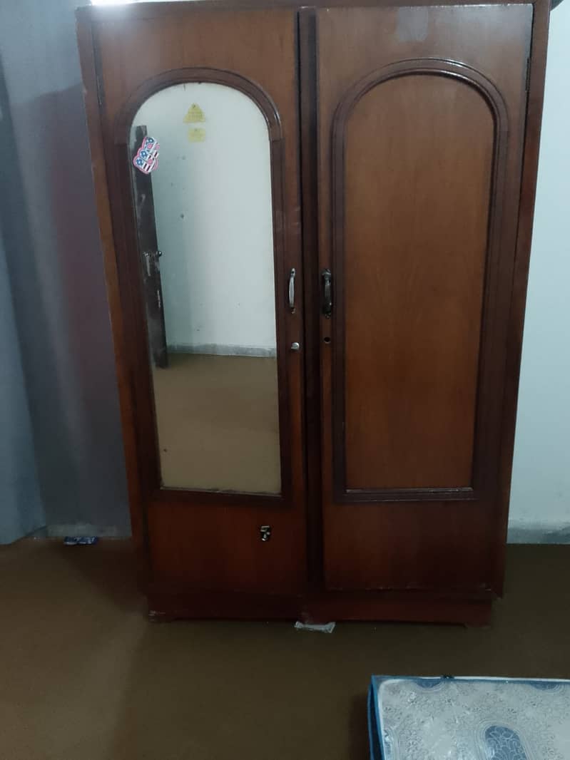 4 Wardrobes for sale 2