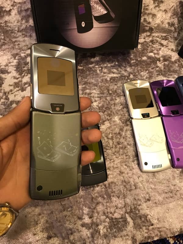 MOTOROLA V3I RAZR 8