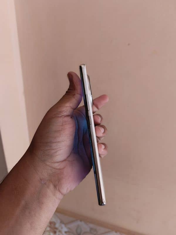 TECNO SPARK 20 PRO PLUS 1