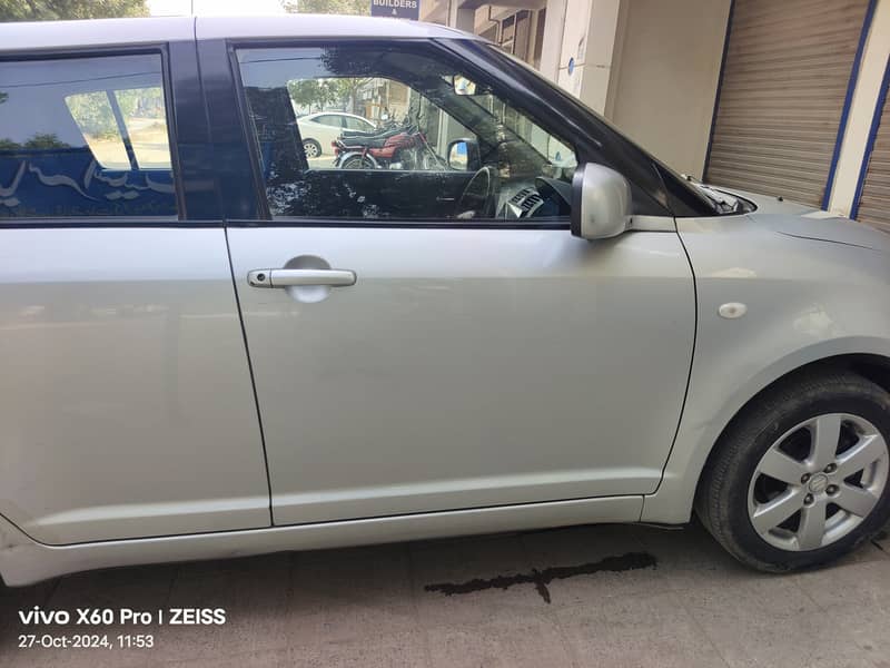 Suzuki Swift 2018 Automatic bumper to bumper Geniun 5