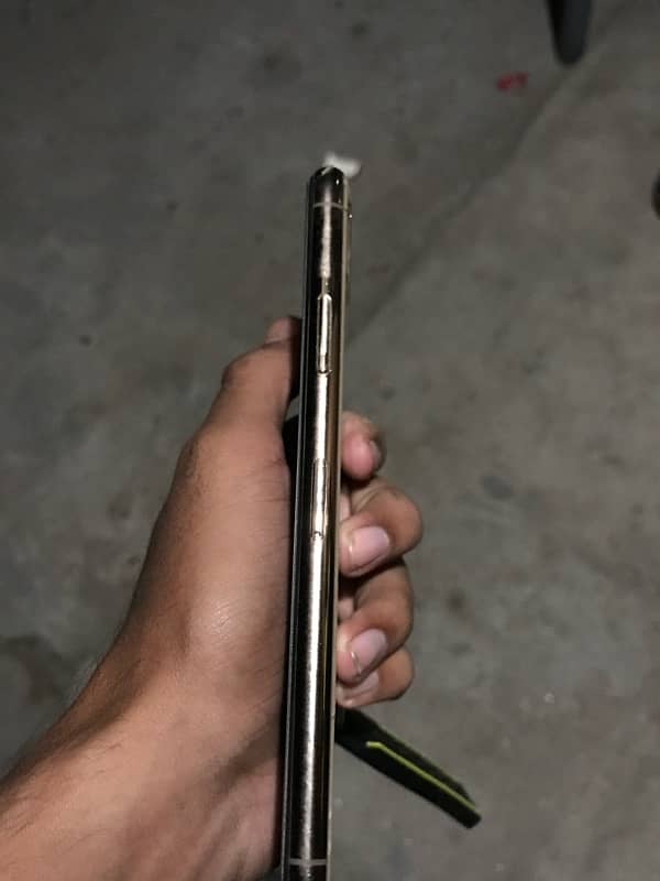 iPhone 11 Pro Max non pta 4