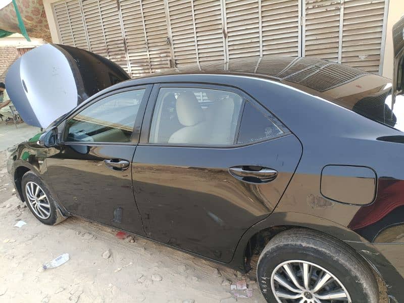 Toyota Corolla XLI 2017 9