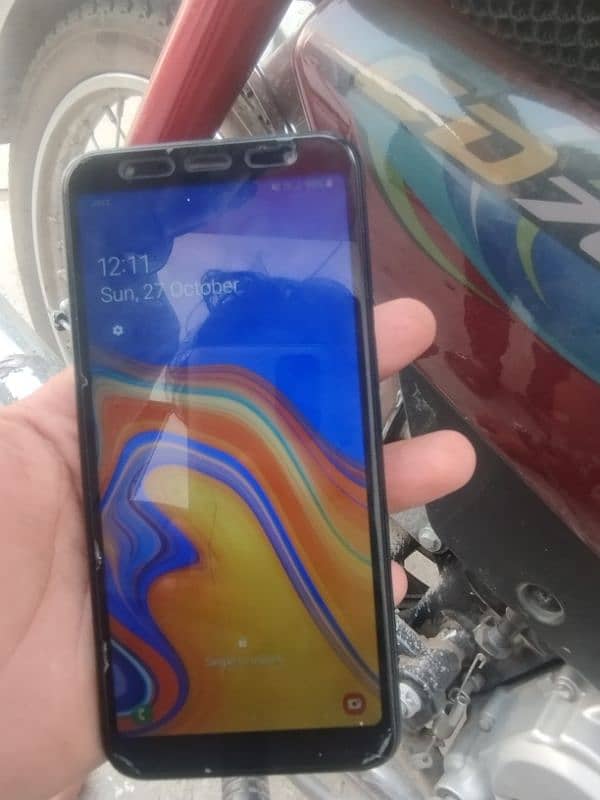 Samsung j6plus 3/32 pta aproved 2