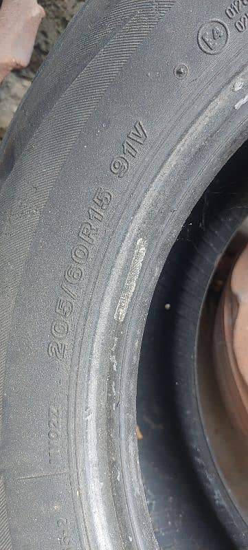 Tyre 15 205/60/15 1