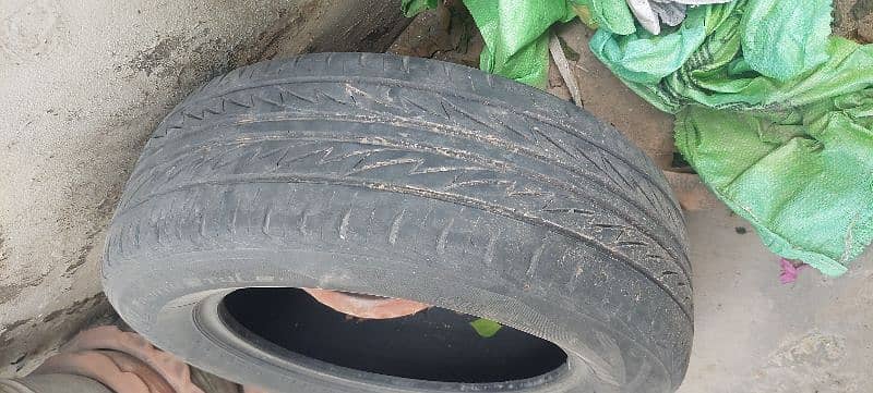 Tyre 15 205/60/15 5