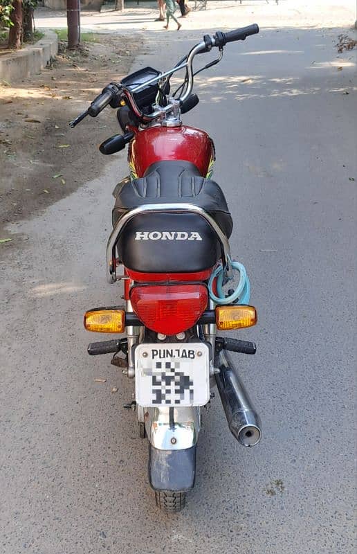 Honda CD 70 2023 model 0/3/0/1/9/0/8/0/4/3/0 2