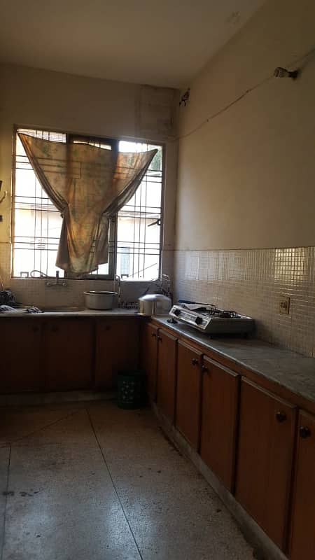 2 marla 1 bedroom portion in johar town Block E1 2