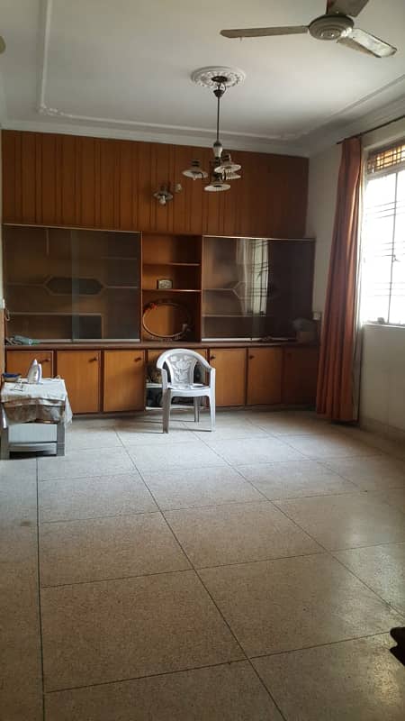 2 marla 1 bedroom portion in johar town Block E1 5