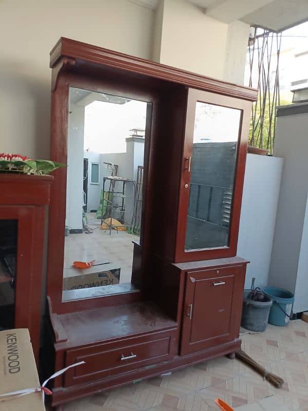 Mirror Dressing table/ Singaar table 2