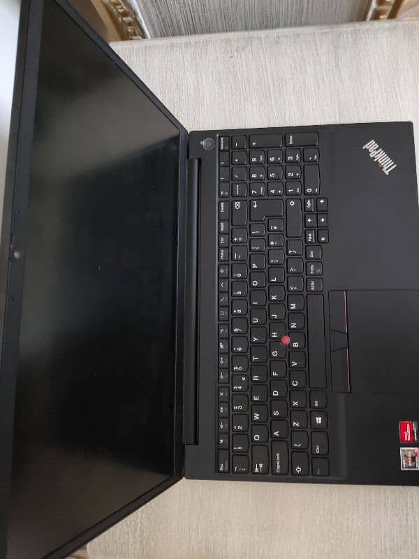 thinkpad E15 Ryzen 5 5500u 3