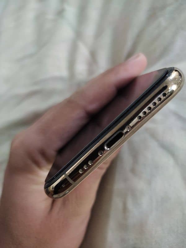 IPHONE 11 PRO 256GB (NON-PTA) 3