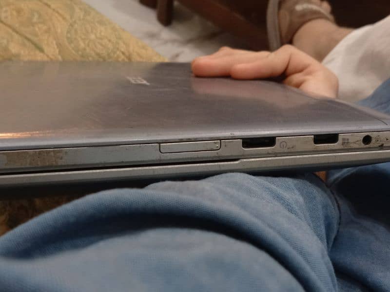 Acer aspire 11 Dead 3