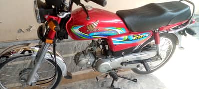 Honda CD 70 2024