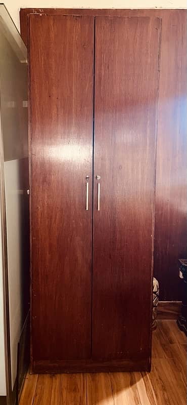 CUPBOARD/WARDROBE PURE WOOD 0