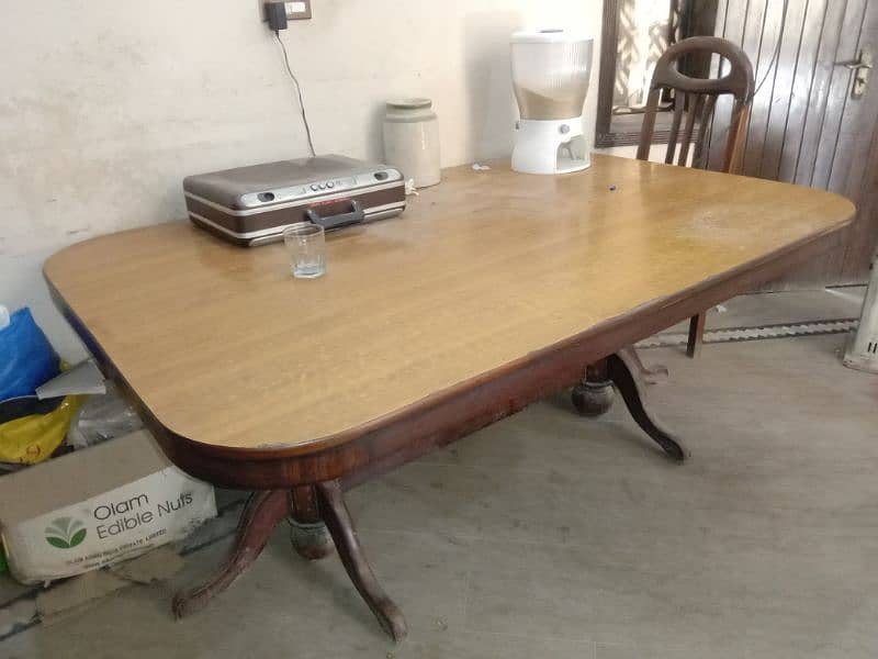 Dinning table with four chairs 1