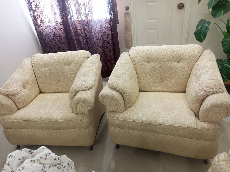 sofa set very good condition 2