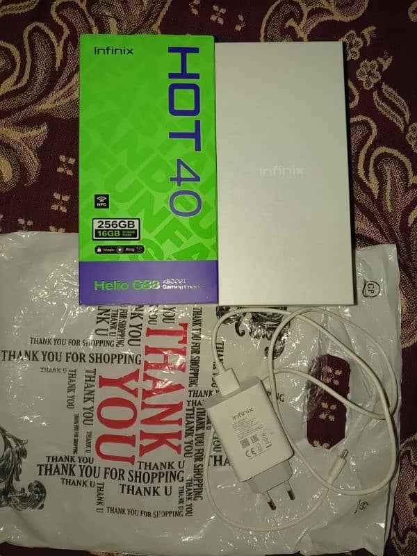 Infinix hot 40 16/256 0